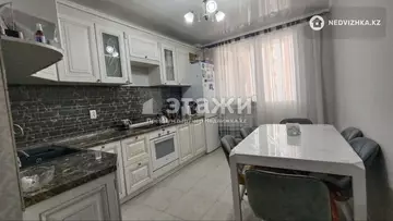 85.6 м², 3-комнатная квартира, этаж 2 из 9, 86 м², изображение - 1