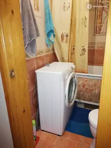 1-комнатная квартира, этаж 2 из 4, 32 м², Посуточно, миниатюра 6