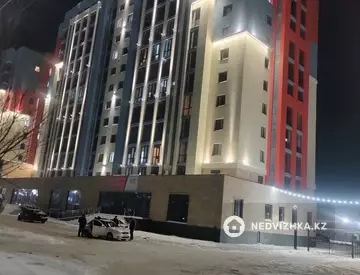 1-комнатная квартира, этаж 9 из 12, 45 м², Посуточно, миниатюра 1