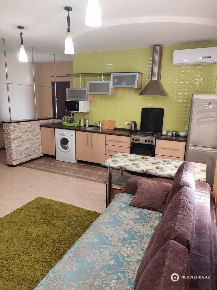 2-комнатная квартира, этаж 7 из 12, 55 м², Посуточно, 3-фотосурет