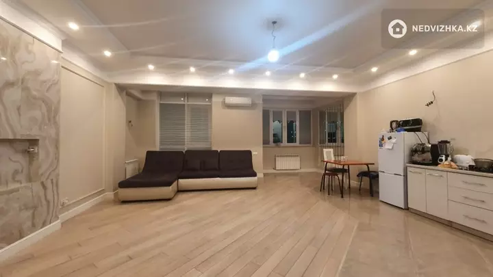 5-комнатная квартира, этаж 8 из 10, 200 м², 4-фотосурет