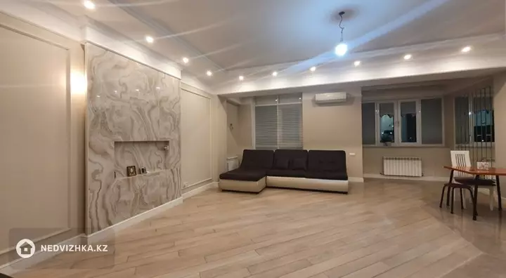 5-комнатная квартира, этаж 8 из 10, 200 м², 5-фотосурет