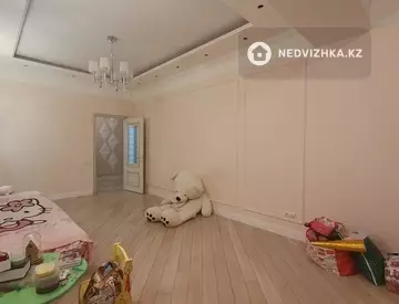 5-бөлмелі пәтер, қабат 8 барлық қабат саны 10, 200 м², 11-нобай