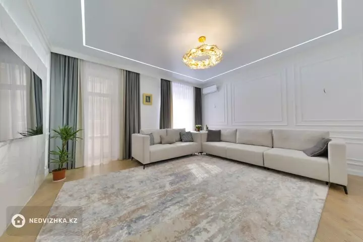 4-комнатная квартира, этаж 2 из 9, 132 м², фотография 5