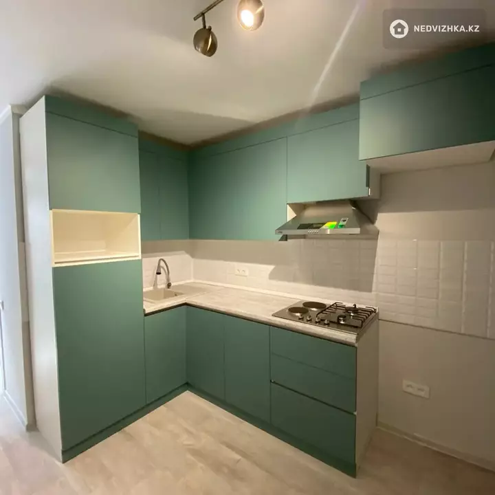 2-комнатная квартира, этаж 1 из 9, 57 м², На длительный срок