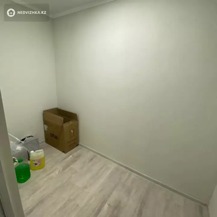 2-комнатная квартира, этаж 1 из 9, 57 м², На длительный срок, фотография 4