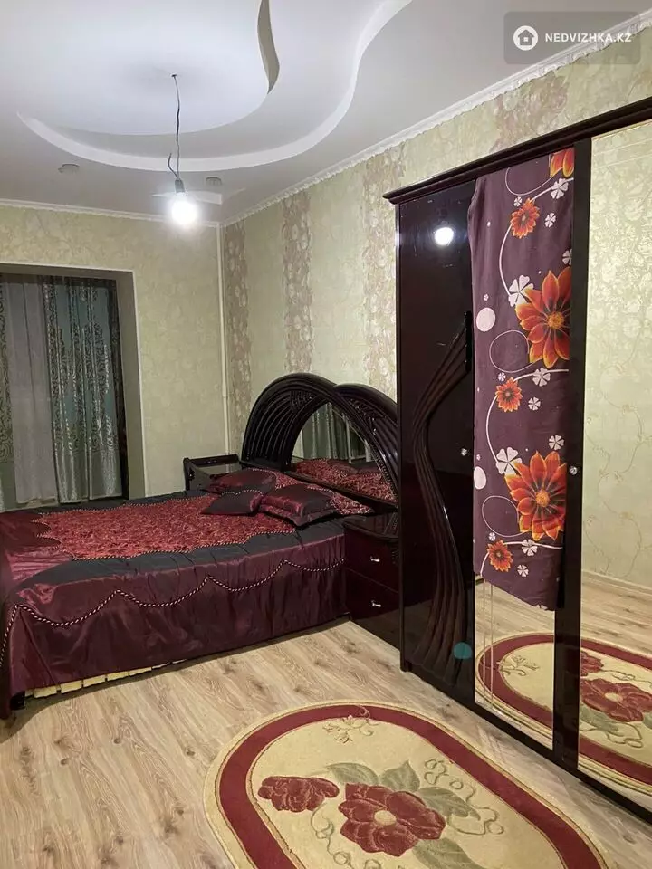 2-комнатная квартира, этаж 3 из 9, 60 м², Посуточно, фотография 5