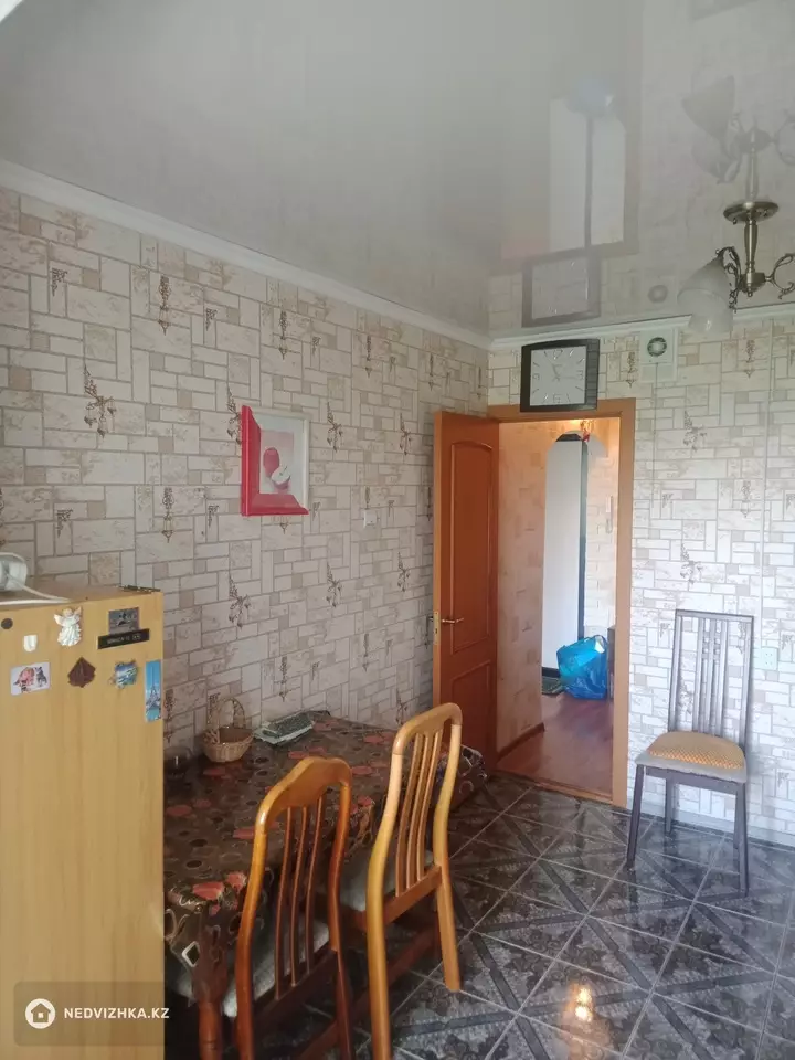2-комнатная квартира, этаж 5 из 5, 54 м², На длительный срок, фотография 2