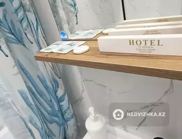 1-бөлмелі пәтер, қабат 4 барлық қабат саны 16, 40 м², Посуточно, 7-нобай