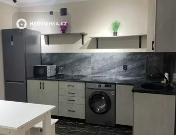 1-комнатная квартира, этаж 1 из 9, 45 м², Посуточно, миниатюра 9