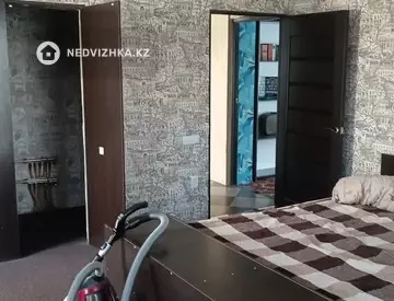 5-комнатный дом, 5.7 соток, 270 м², миниатюра 1