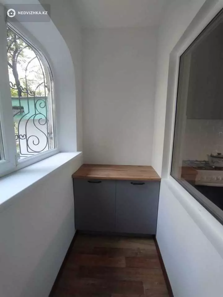1-комнатная квартира, этаж 1 из 5, 40 м², На длительный срок, фотография 4