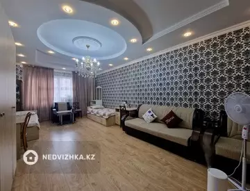 2-комнатная квартира, этаж 12 из 18, 92 м², миниатюра 9