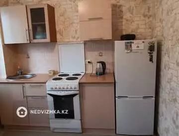 1-комнатная квартира, этаж 1 из 5, 30 м², миниатюра 3