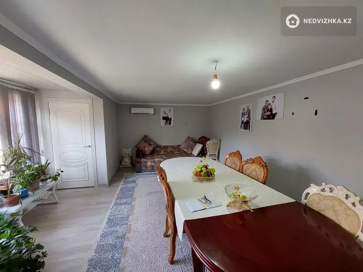 7-комнатный дом, 8 соток, 235 м²