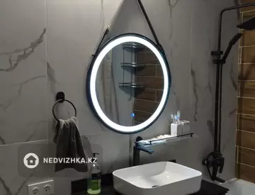 2-комнатная квартира, этаж 3 из 16, 60 м², Посуточно, миниатюра 11