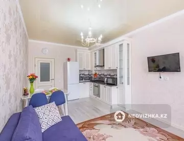 2-комнатная квартира, этаж 2 из 20, 50 м², Посуточно, миниатюра 5