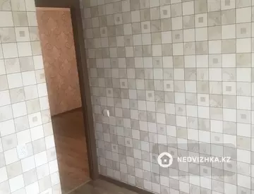 3-комнатная квартира, этаж 4 из 5, 60 м², миниатюра 6