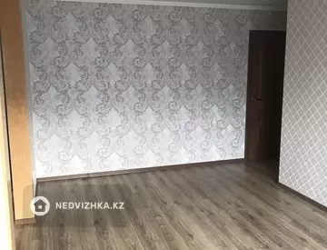 3-комнатная квартира, этаж 4 из 5, 60 м², миниатюра 8