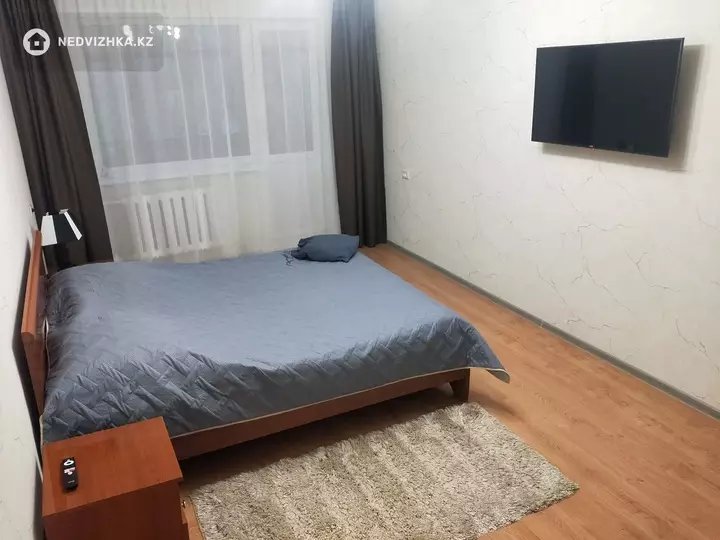 31 м², 1-комнатная квартира, этаж 2 из 5, 31 м², посуточно, изображение - 1