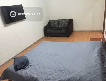 31 м², 1-комнатная квартира, этаж 2 из 5, 31 м², посуточно, изображение - 0