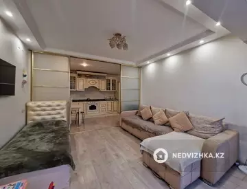 1-комнатная квартира, этаж 8 из 9, 45 м², миниатюра 10