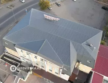 Помещение, этаж 1 из 3, 3 000 м², миниатюра 5