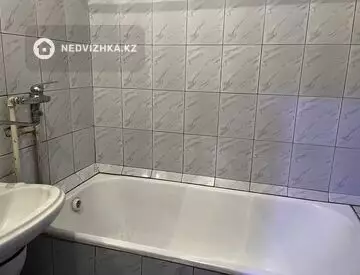 3-комнатная квартира, этаж 5 из 5, 58 м², миниатюра 10