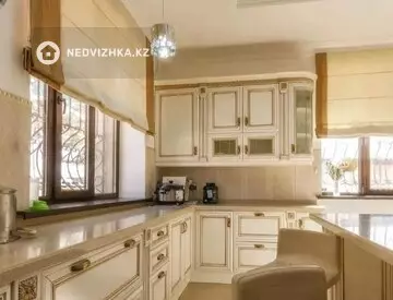 9-бөлмелі үй, 43 соттық, 1 450 м², 11-нобай