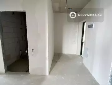 1-комнатная квартира, этаж 8 из 12, 50 м², миниатюра 5