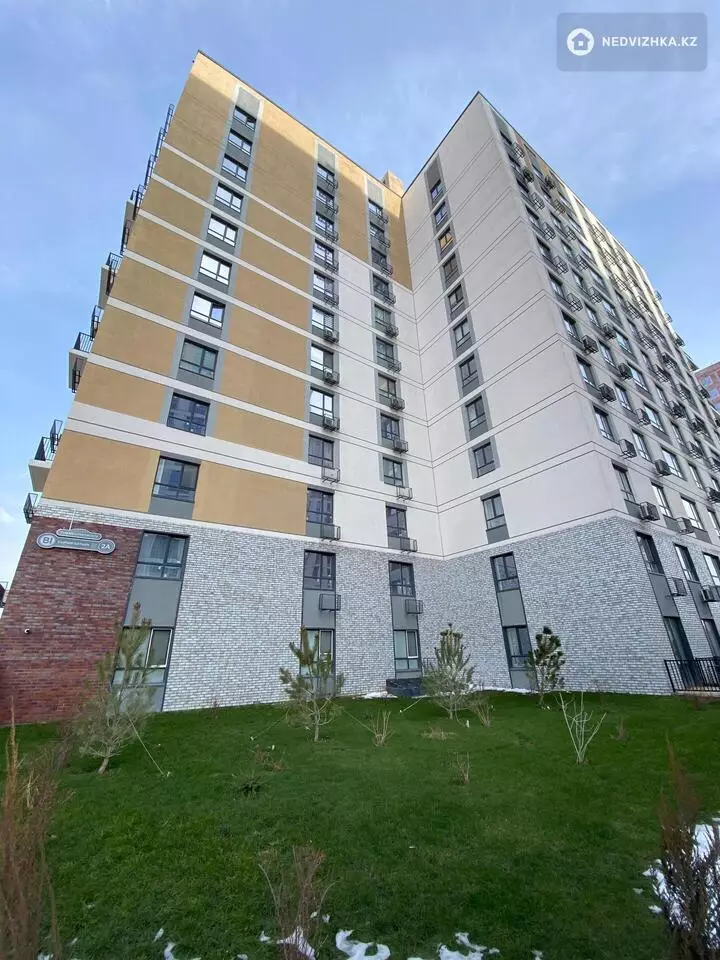 1-комнатная квартира, этаж 8 из 12, 50 м², фотография 2