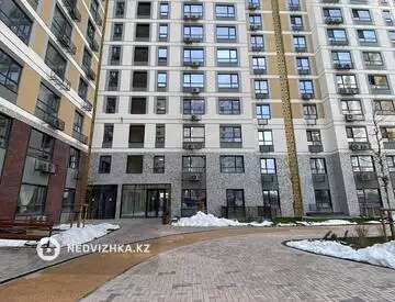 1-комнатная квартира, этаж 8 из 12, 50 м², миниатюра 11