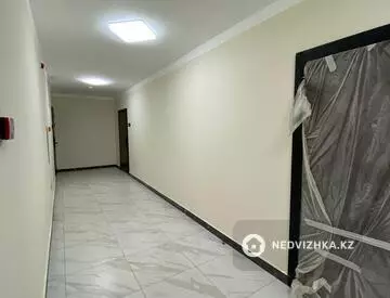 1-комнатная квартира, этаж 8 из 12, 50 м², миниатюра 12