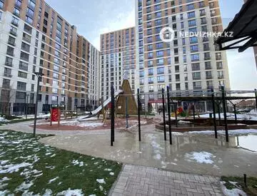 1-комнатная квартира, этаж 8 из 12, 50 м², миниатюра 1