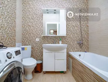 1-комнатная квартира, этаж 7 из 18, 45 м², Посуточно, миниатюра 9