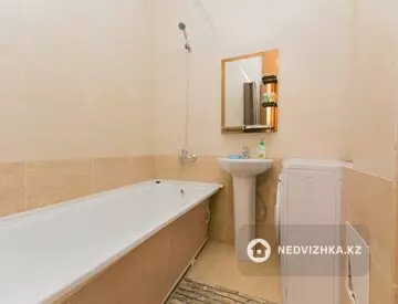 45 м², 1-комнатная квартира, этаж 2 из 14, 45 м², посуточно, изображение - 7