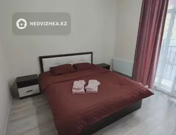 2-комнатная квартира, этаж 4 из 9, 52 м², Посуточно, миниатюра 5