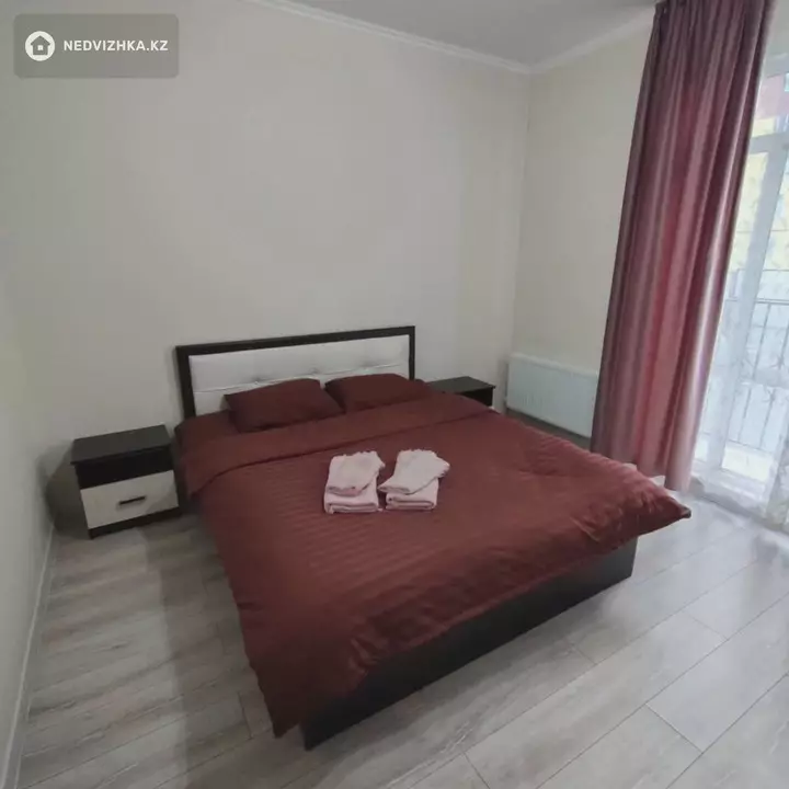 2-комнатная квартира, этаж 4 из 9, 52 м², Посуточно, фотография 5