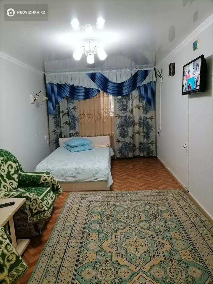 35 м², 1-комнатная квартира, этаж 3 из 4, 35 м², посуточно, изображение - 1