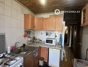 4-комнатная квартира, этаж 3 из 4, 73 м², миниатюра 8