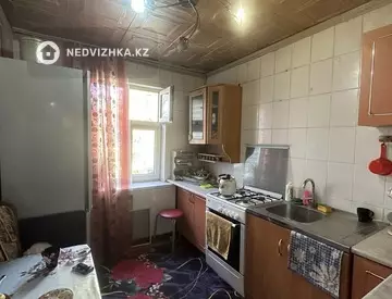 4-комнатная квартира, этаж 3 из 4, 73 м², миниатюра 9