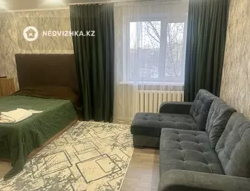 1-бөлмелі пәтер, қабат 3 барлық қабат саны 5, 32 м², Посуточно, 7-нобай