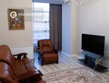 3-комнатная квартира, этаж 9 из 9, 120 м², Посуточно