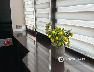 1-комнатная квартира, этаж 8 из 9, 44 м², Посуточно, миниатюра 10