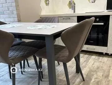 1-комнатная квартира, этаж 8 из 9, 44 м², Посуточно, миниатюра 7