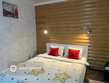 1-комнатная квартира, этаж 3 из 5, 40 м², Посуточно