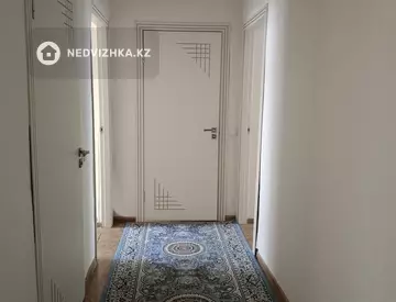 3-комнатная квартира, этаж 2 из 5, 75 м², На длительный срок, миниатюра 1