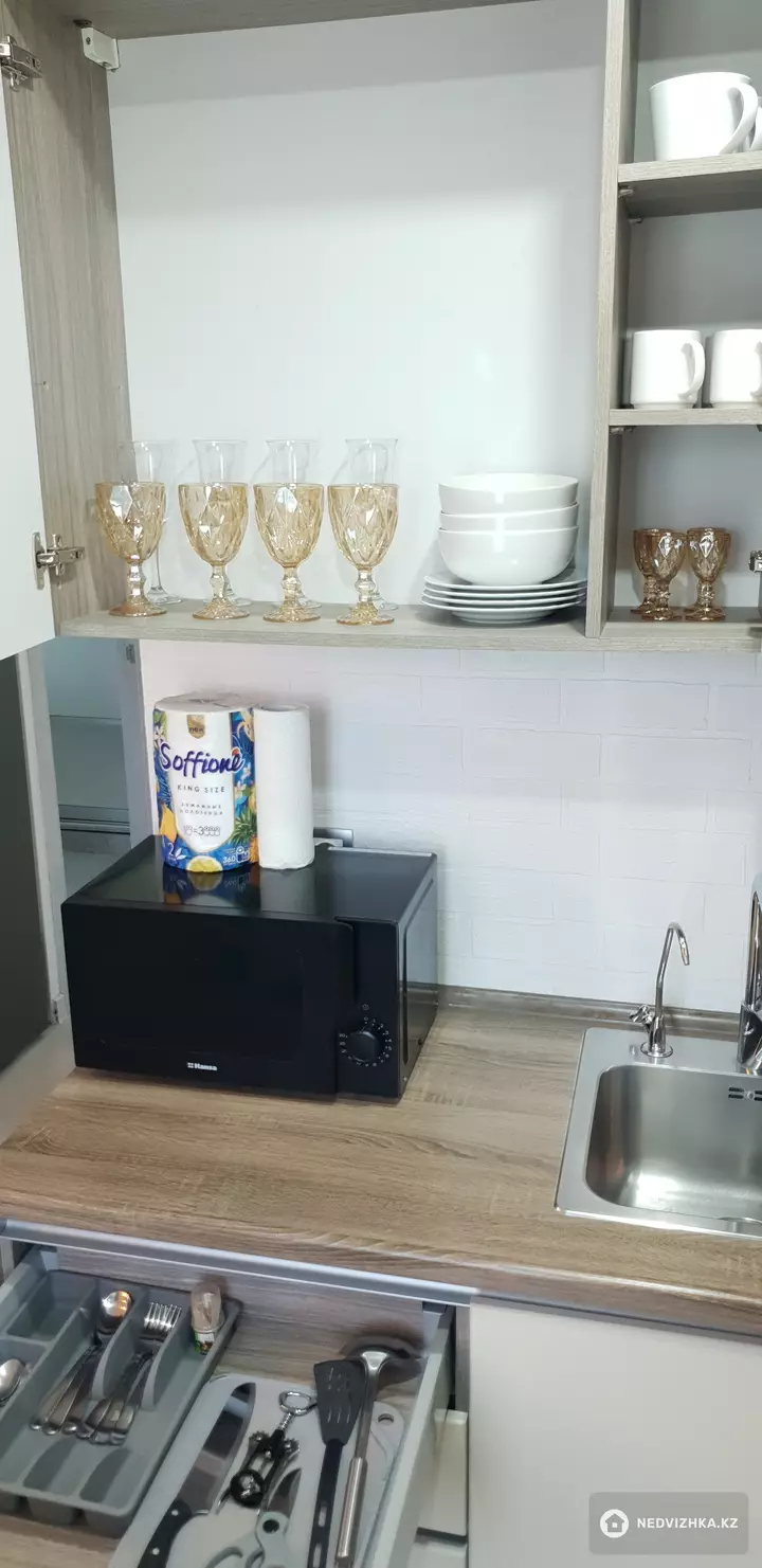 2-комнатная квартира, этаж 5 из 5, 44 м², Посуточно, фотография 5