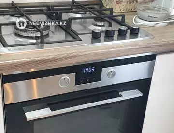 2-комнатная квартира, этаж 5 из 5, 44 м², Посуточно, миниатюра 6
