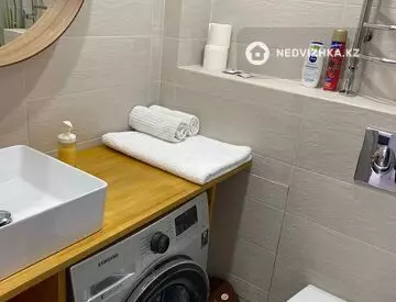2-комнатная квартира, этаж 5 из 5, 44 м², Посуточно, миниатюра 12